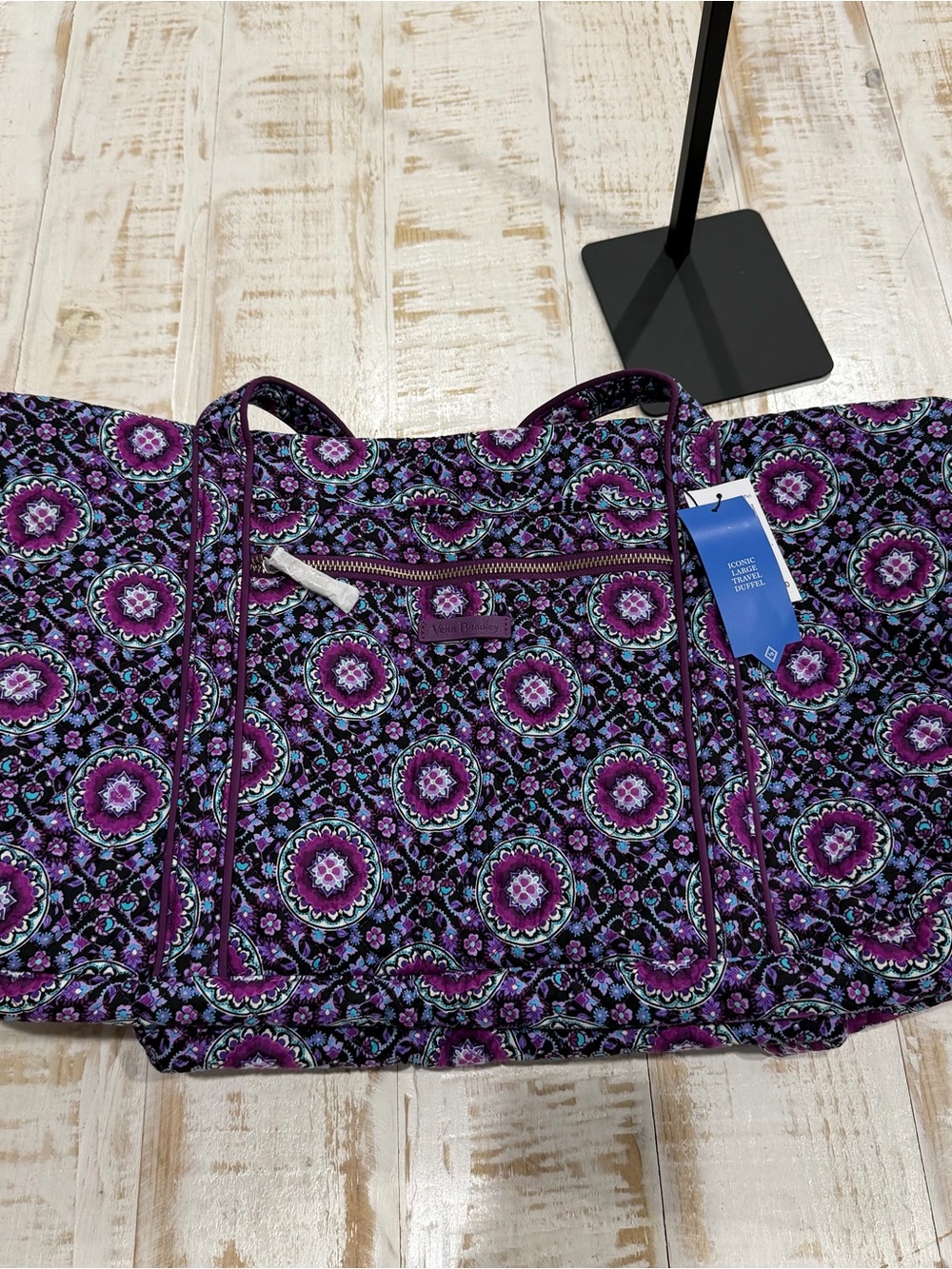 Vera Bradley Duffel Iconic Large Travel Duffel Carry On Purple Lilac Medallion - Picture 10 of 11